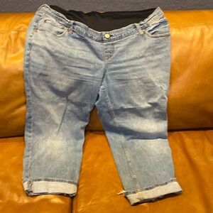 Abercrombie ankle straight maternity jeans